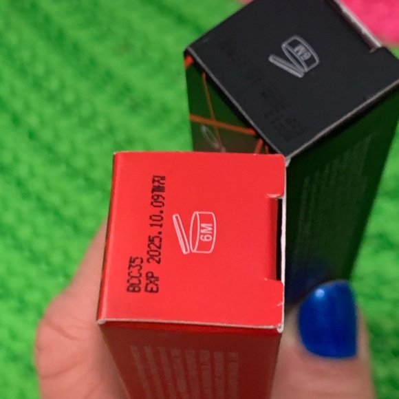 2 pack waterproof mascara - premium brand - Picture 3 of 5